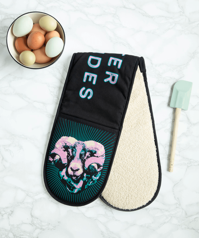 Ram Outer Hebrides Double Oven Gloves