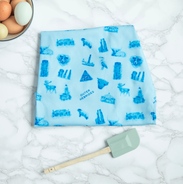 Outer Hebrides Adult Apron